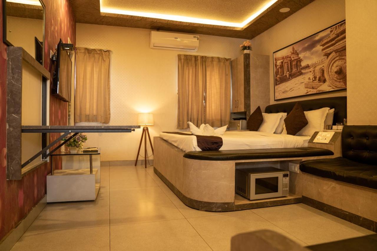 Fabhotel Seasons Suites - Jp Nagar Bangalore Buitenkant foto