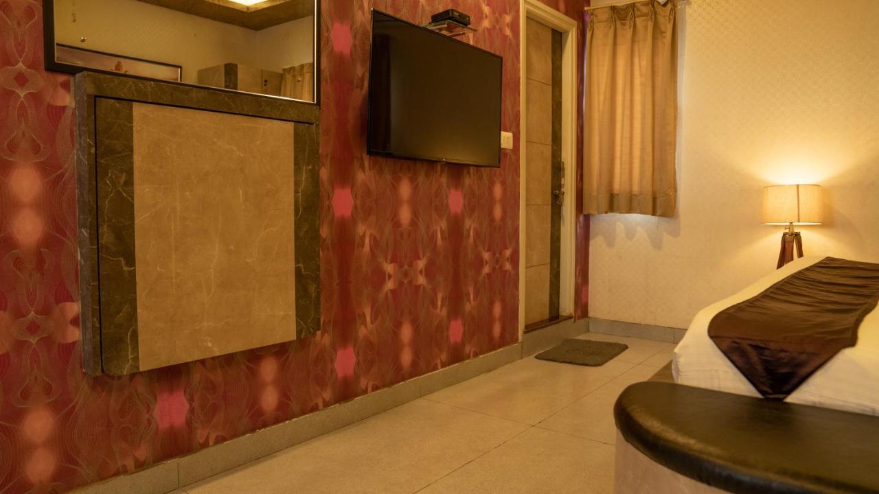 Fabhotel Seasons Suites - Jp Nagar Bangalore Buitenkant foto
