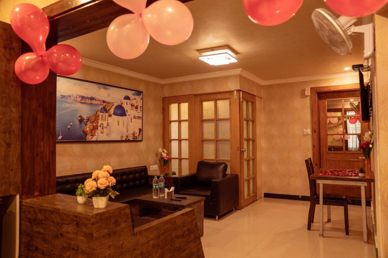 Fabhotel Seasons Suites - Jp Nagar Bangalore Buitenkant foto