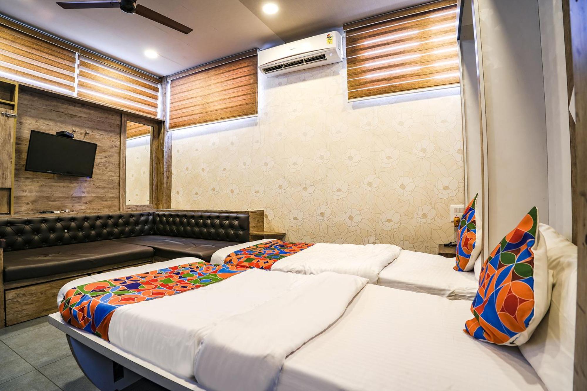 Fabhotel Seasons Suites - Jp Nagar Bangalore Buitenkant foto